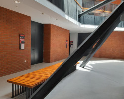 Донета пресуда у парничном поступку мал. тужиоца А.Б. против тужених Владимира Кецмановића и Миљане Кецмановић, ради накнаде штете